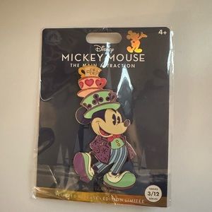 Mickey Mouse: The Main Attraction Pin – Mad Tea Party – Limited Release